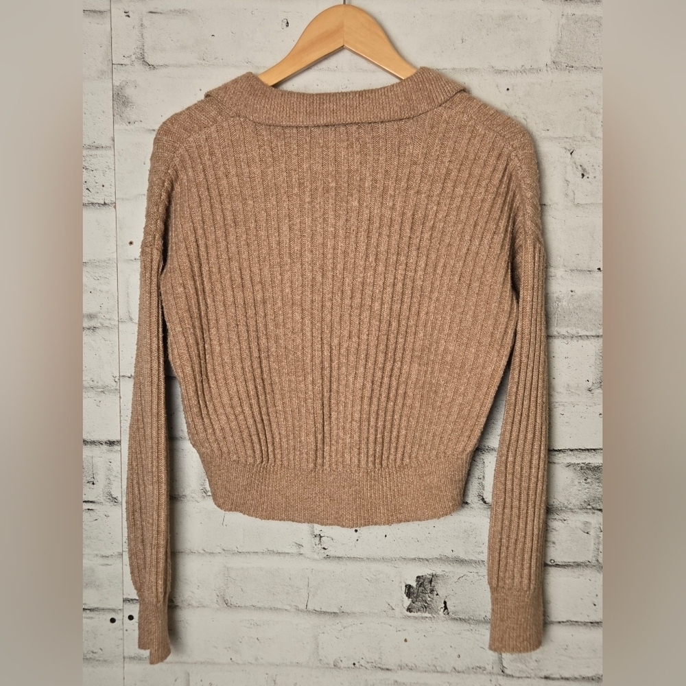 William Rast Ribbed Collared Cropped Sweater Tan Size Small - Picture 2 of 10